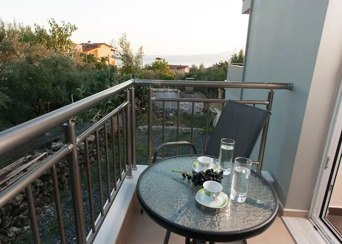 Ξενοδοχείο με διαμερίσματα Elia & Thalassa