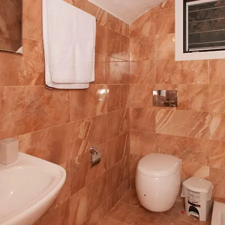 Lejlighedshotel Elia & Thalassa 3*