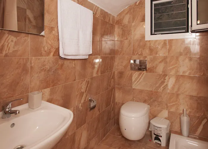 Elia & Thalassa Aparthotel 3*