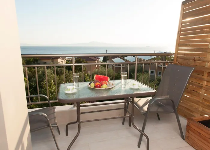 Apart-hotel Elia & Thalassa 3*