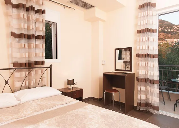 Aparthotel Elia & Thalassa 3*