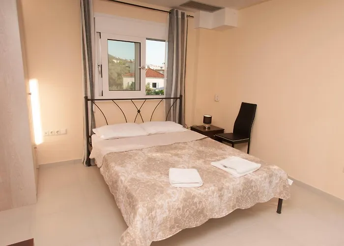 Apart-hotel Elia & Thalassa 3*